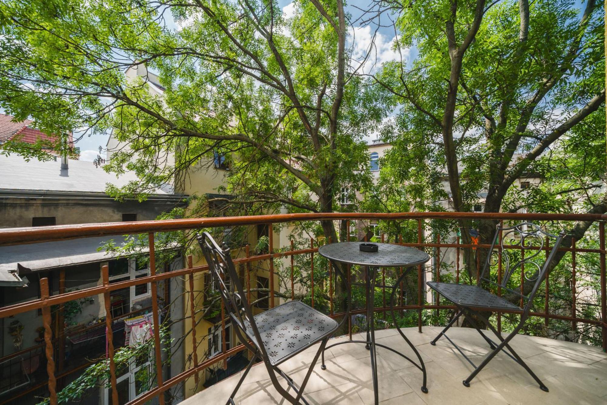 קרקוב Modern Urban Escape - Old Town Apartment - By Upstairs מראה חיצוני תמונה