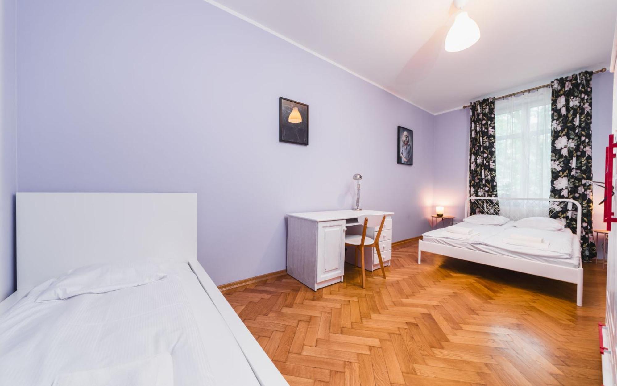 קרקוב Modern Urban Escape - Old Town Apartment - By Upstairs מראה חיצוני תמונה